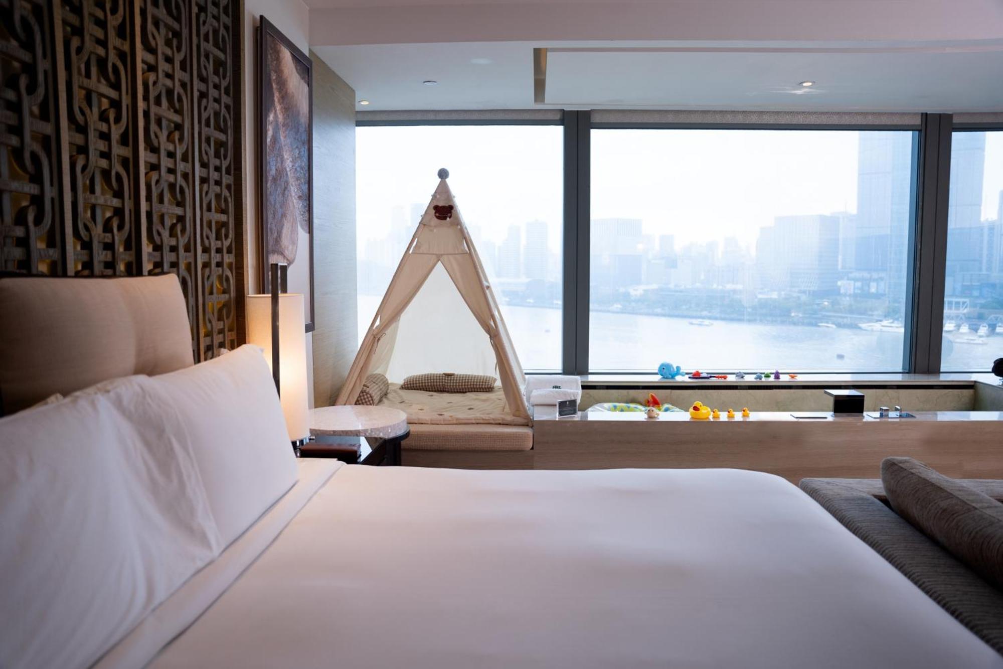 Hotel Banyan Tree On The Bund 5*